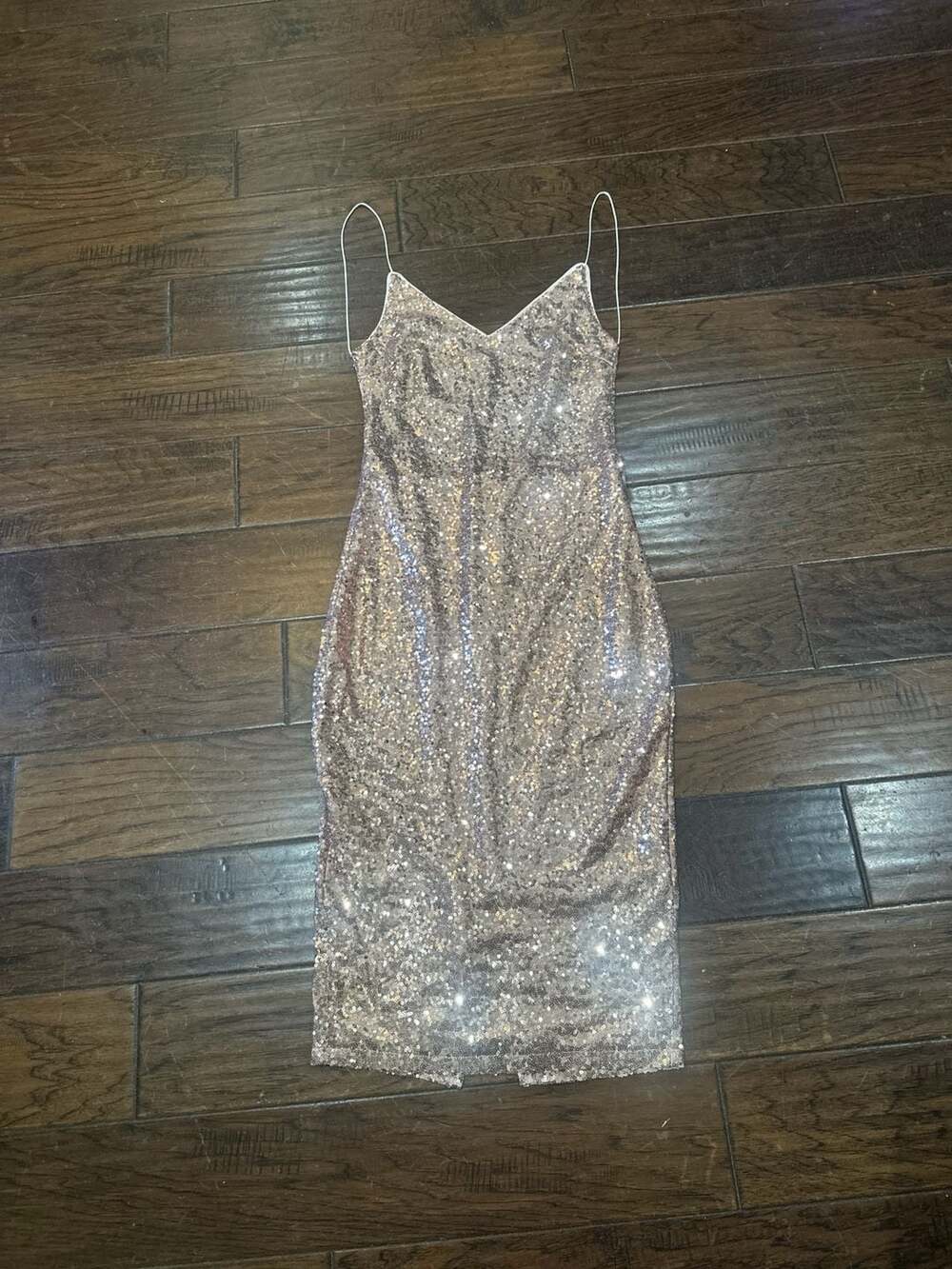 Boohoo Night Rose Gold Sequin V-Neck Strappy Bodycon Midi Dress‎